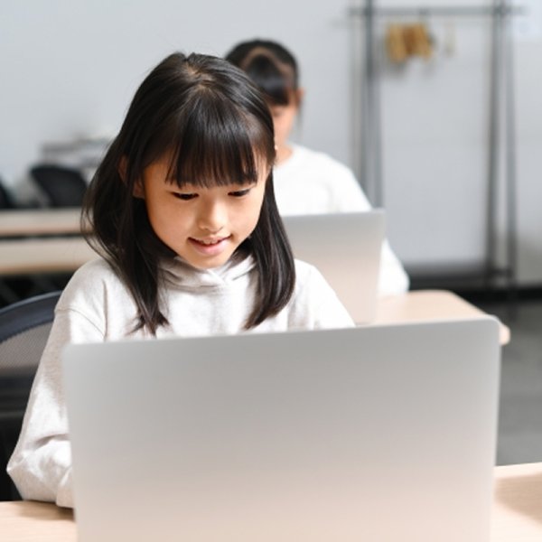 変化に強い子どもを育てるプログラミング教育